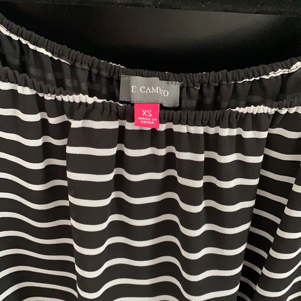 Top - Picture 2 of 4